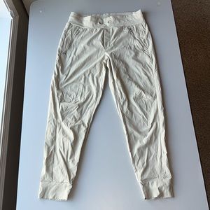 Athleta Trekkie North Jogger